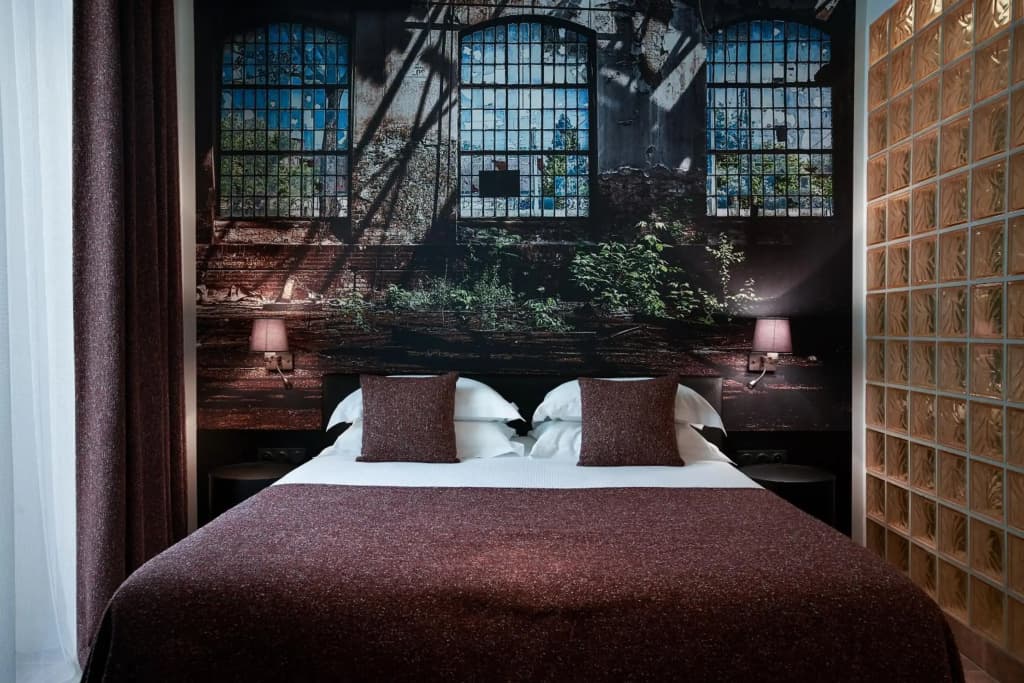 Hotel Verlaine - Photo 1