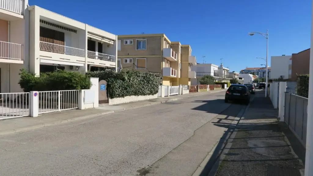 Appartement de standing avec belle terrasse 100m plages - Photo 1