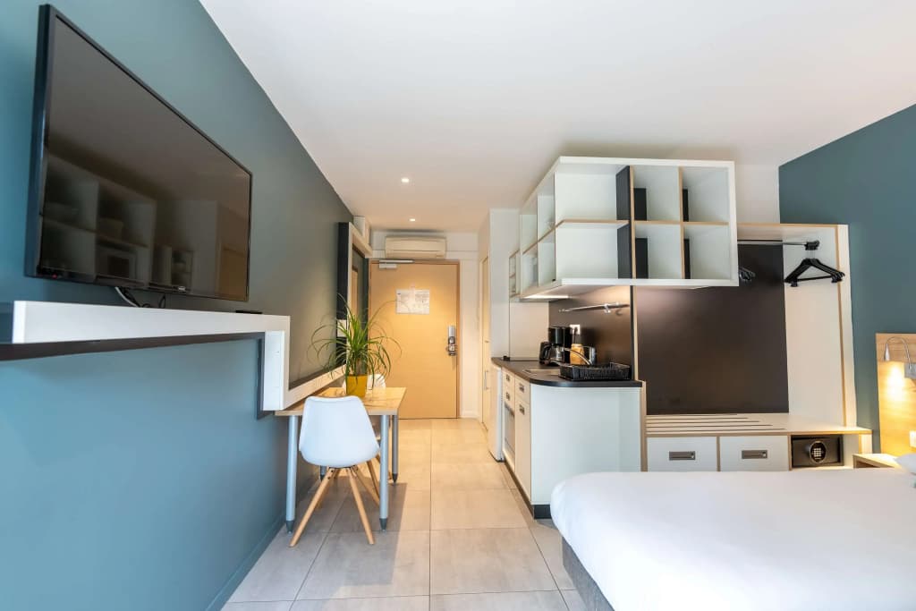 Appart'hôtel Kyriad Résidence Cabriès - Plan de Campagne - Photo 4