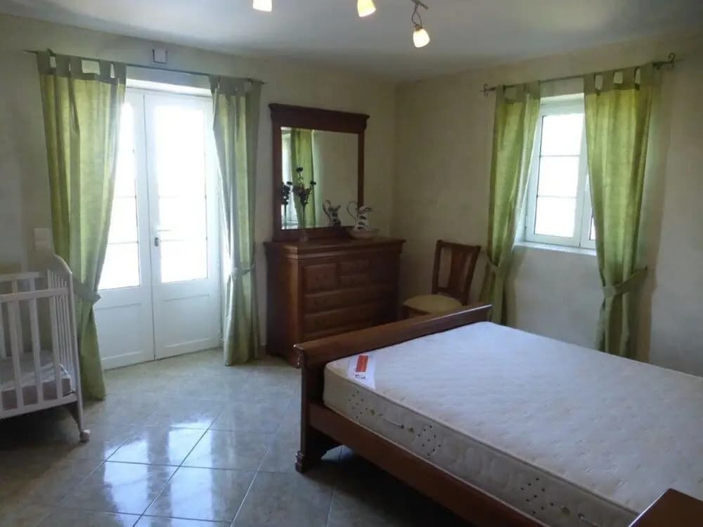 Spacious Holiday Home in Monsegur With Pool - Photo 2