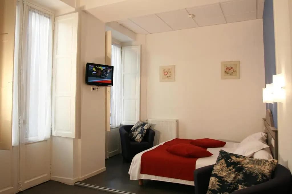 Hôtel Christian - Miniature 6