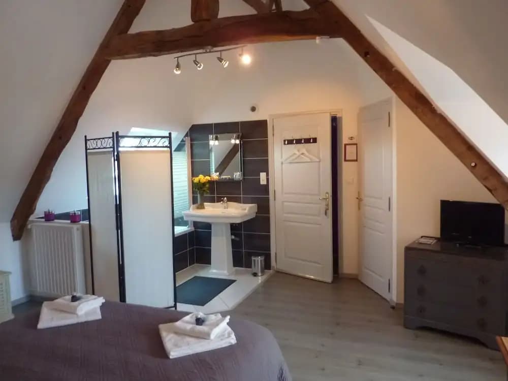 Les Belles de Mai guesthouse - Photo 4