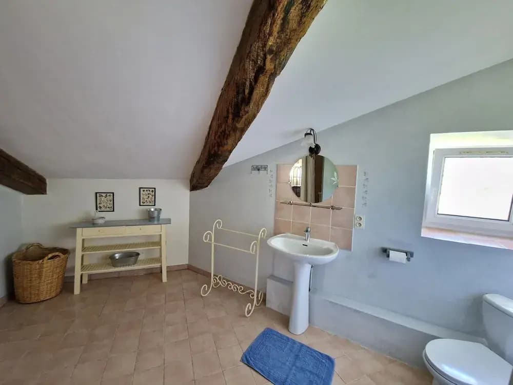 Country House in Lussan Near Pont du Gard - Miniature 8