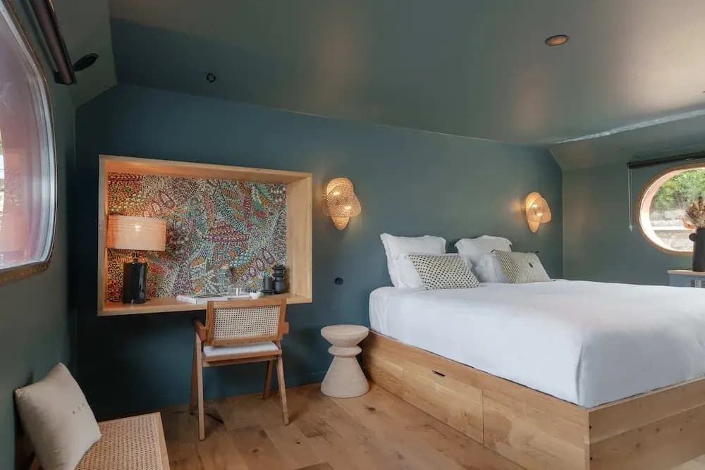 LA PENICHE Bed & Bicycle - Aigues Mortes - Photo 2