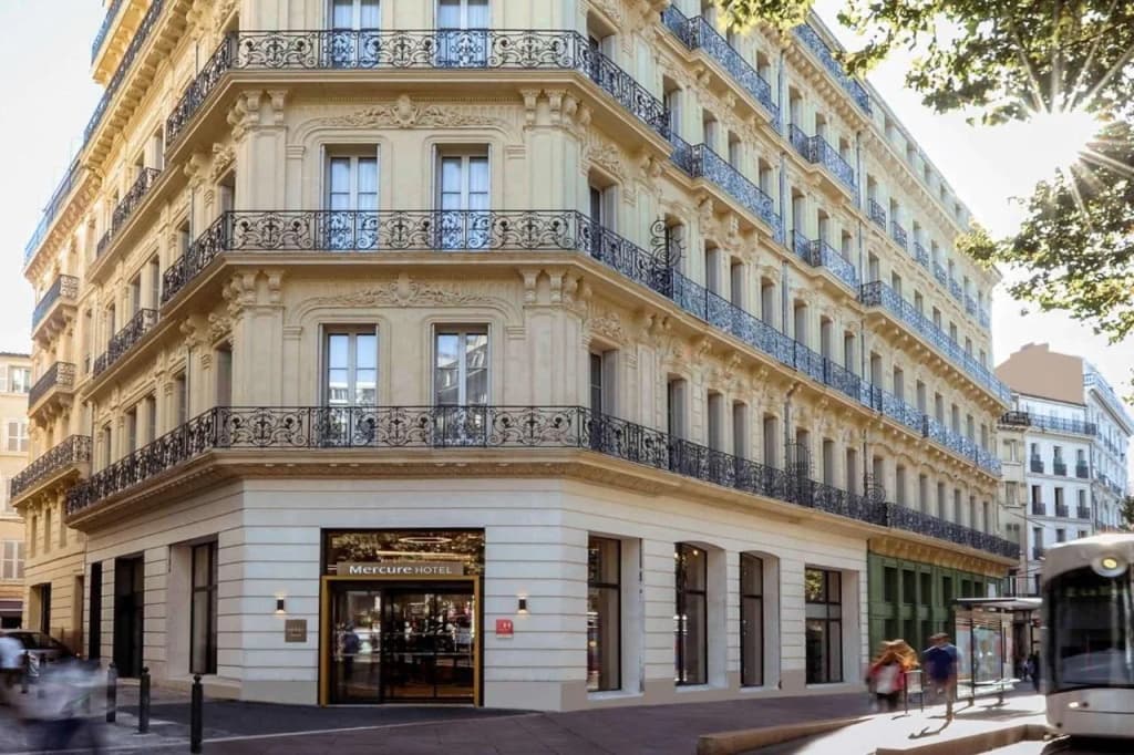 Hôtel Mercure Marseille Canebière Vieux-Port - Photo 1