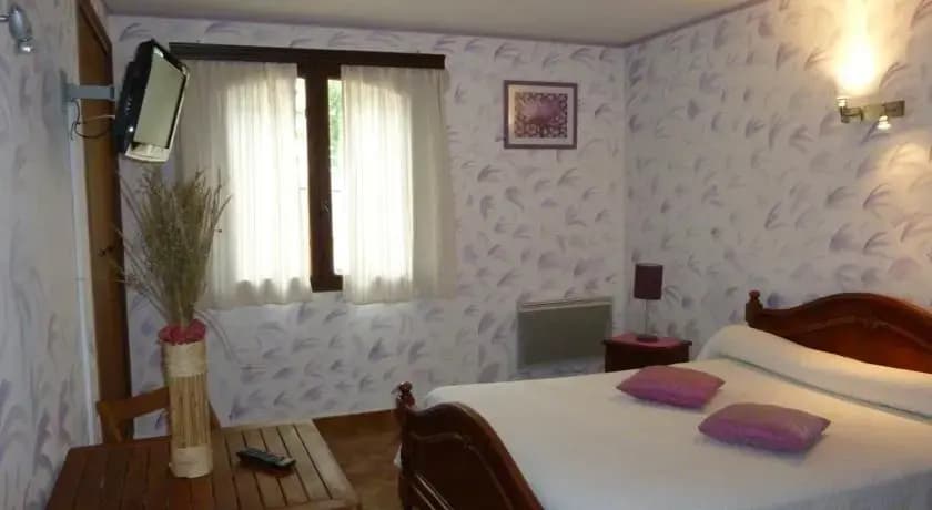 Auberge de la Table Ronde - Photo 2