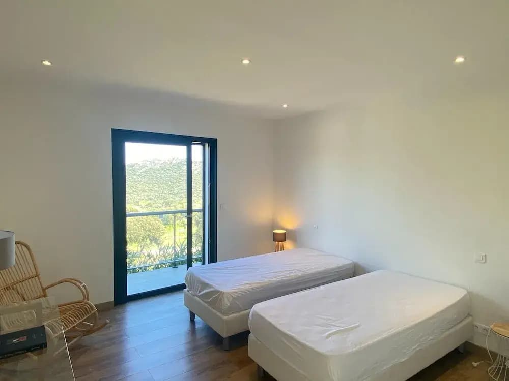 Beautiful Villa With Pool and sea View - Photo 2