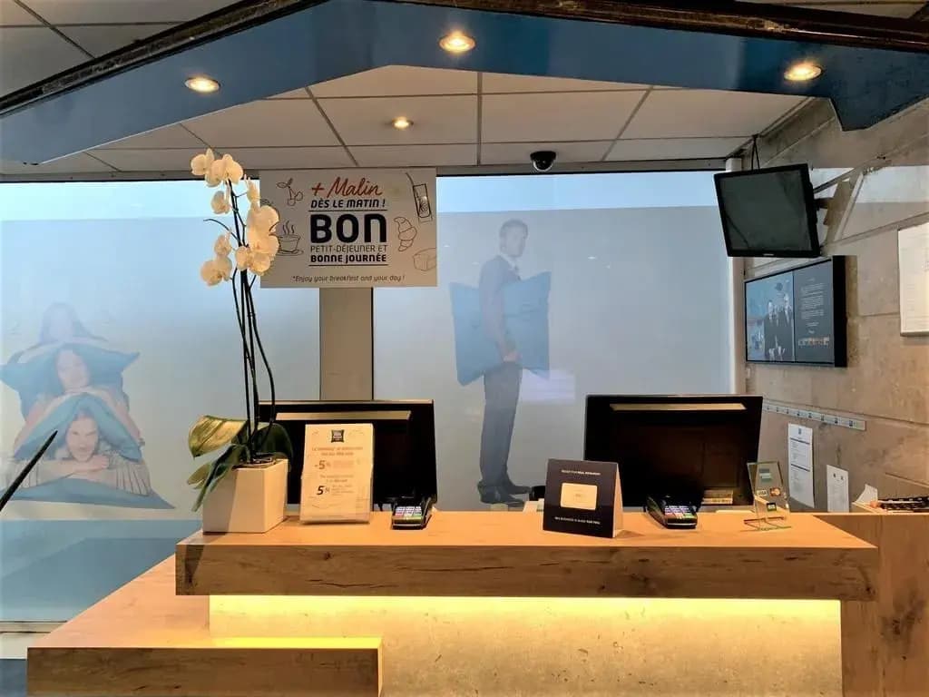 ibis budget Paris Porte de Bercy Hotel - Photo 2