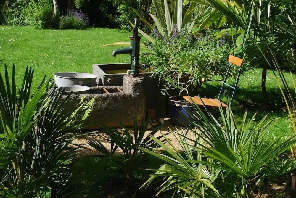 Un Jardin en Pente douce - Miniature 7