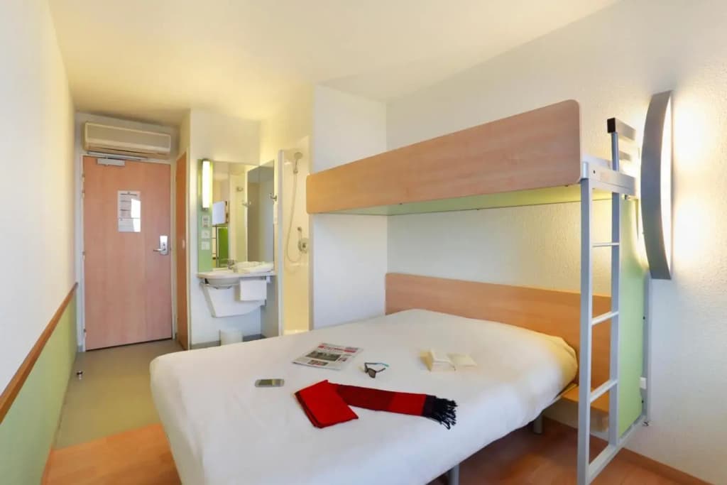 ibis budget Cosne-sur-Loire - Miniature 8