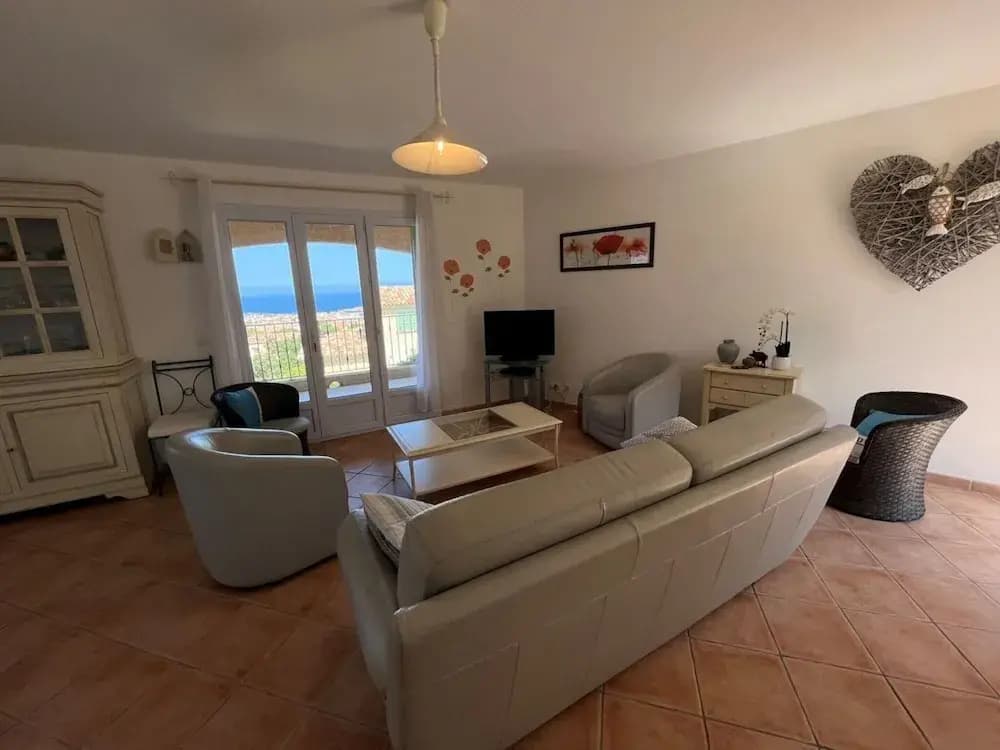 Superb Villa With sea View and Private Pool - Miniature 7