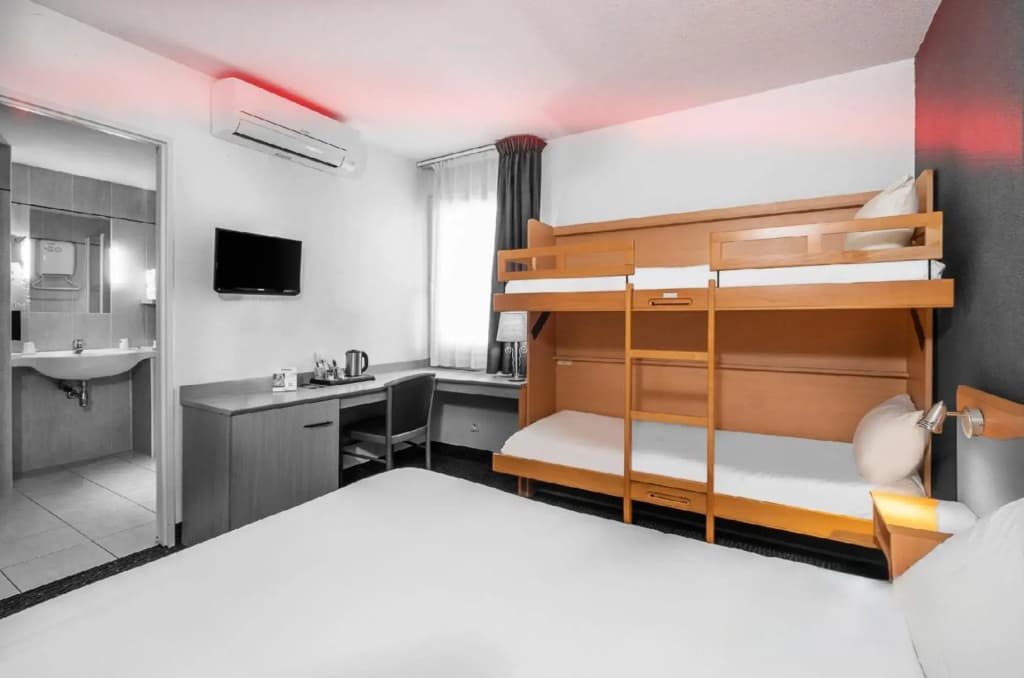 The Originals City Hotel Hippocampe Sète Balaruc - Photo 2