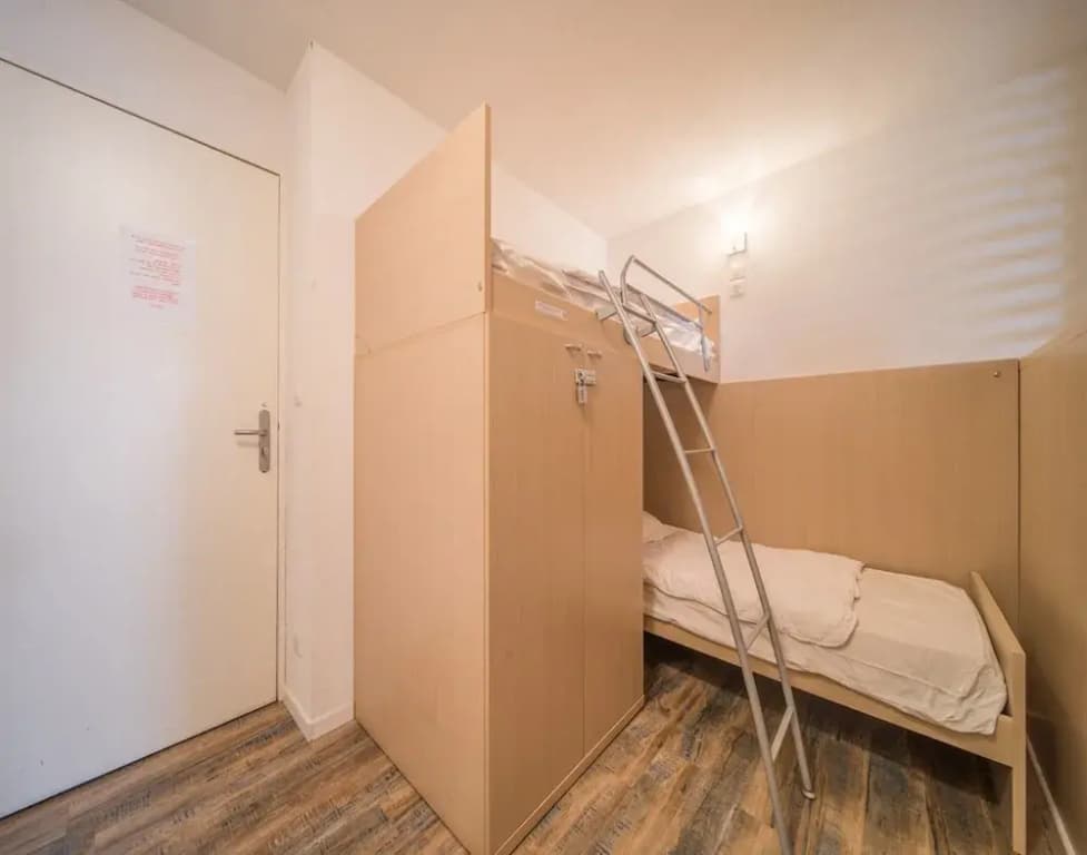 Apartment in France With Ski Slope Access - Photo 3