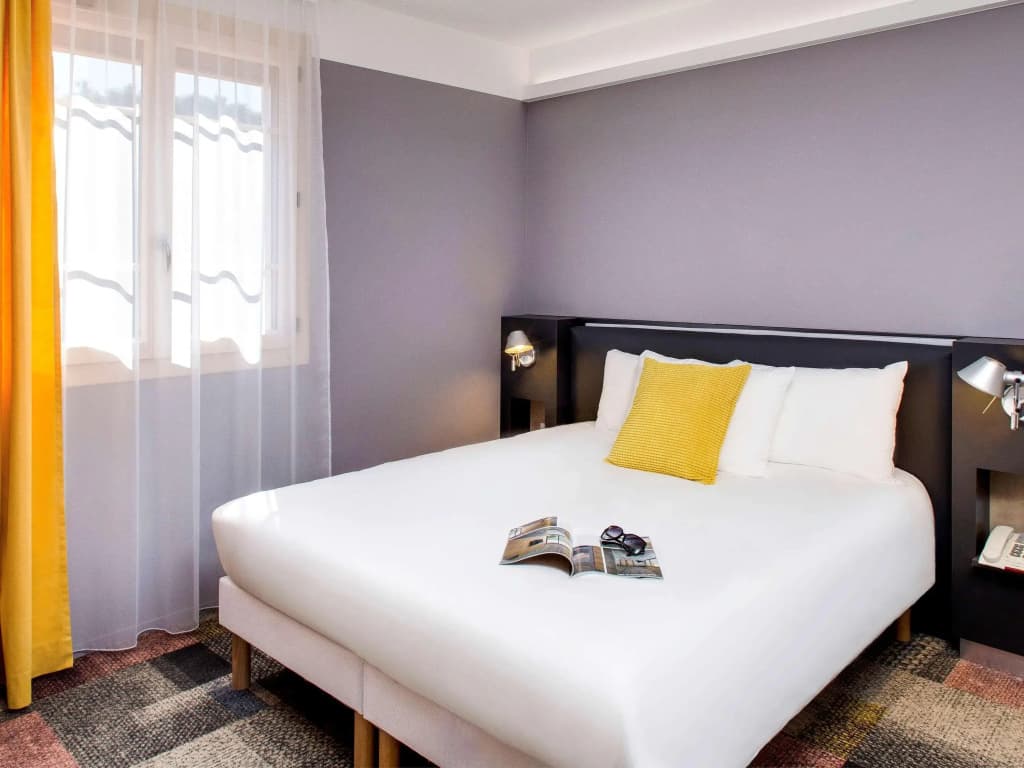 ibis Styles Roanne Centre Gare - Photo 4