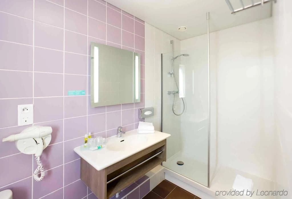 Mercure Calais Centre - Photo 5