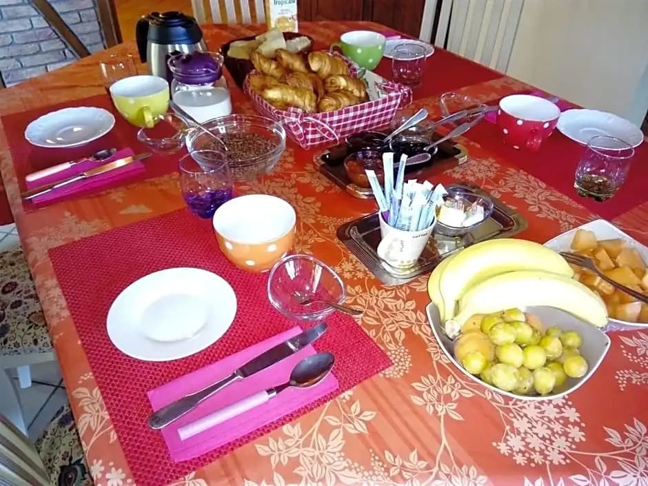 Bed & Breakfast - Miniature 7