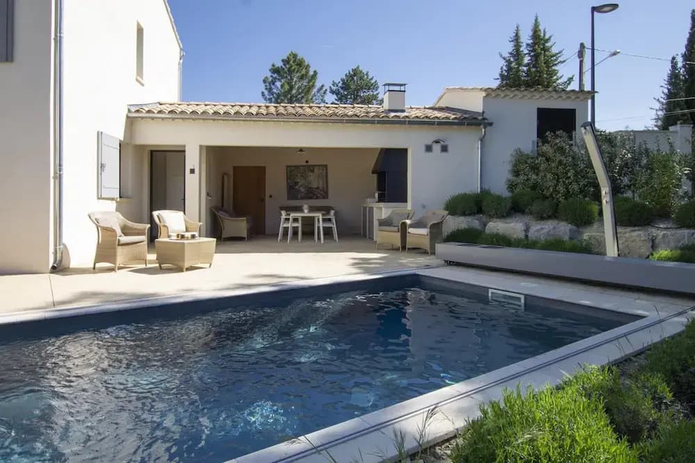 Villa Tica in Malauc ne - Photo 1