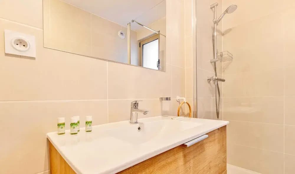 Pleasant apt With Balcony -6p-proche Disney/paris - Miniature 8