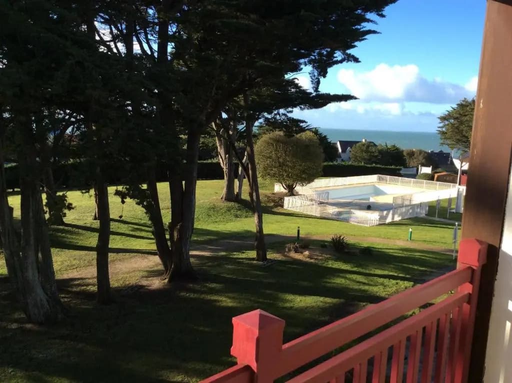 Appartement dans résidence de standing avec terrasse et vue mer - Miniature 6