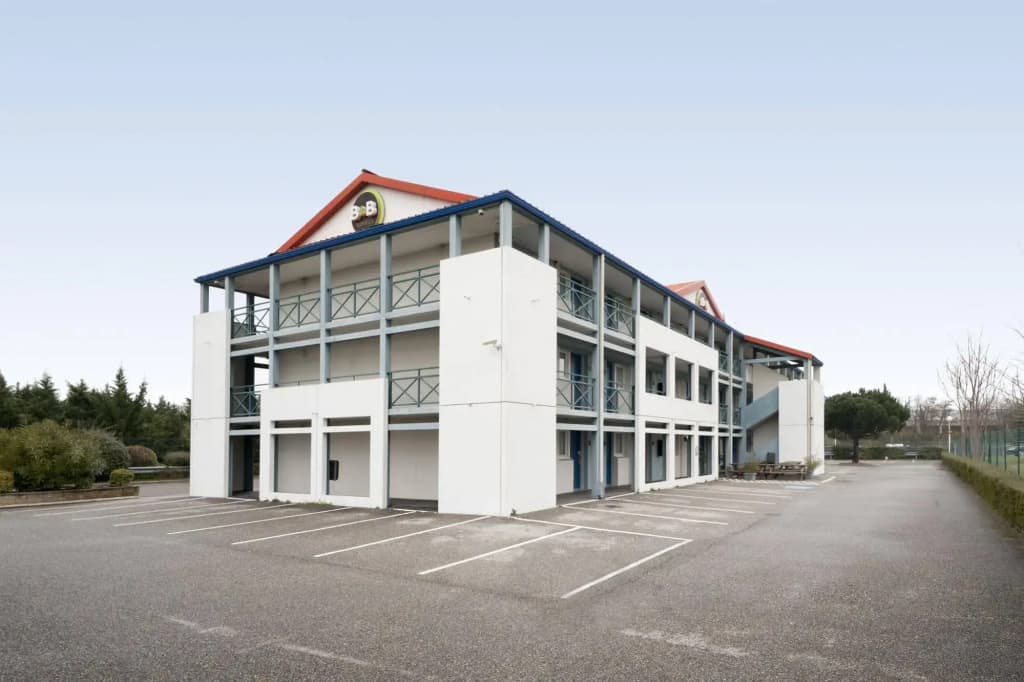 B&B HOTEL Valence Nord - Photo 1