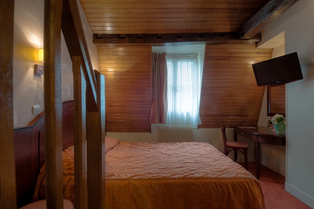 Le Faubourg Hotel - Miniature 8