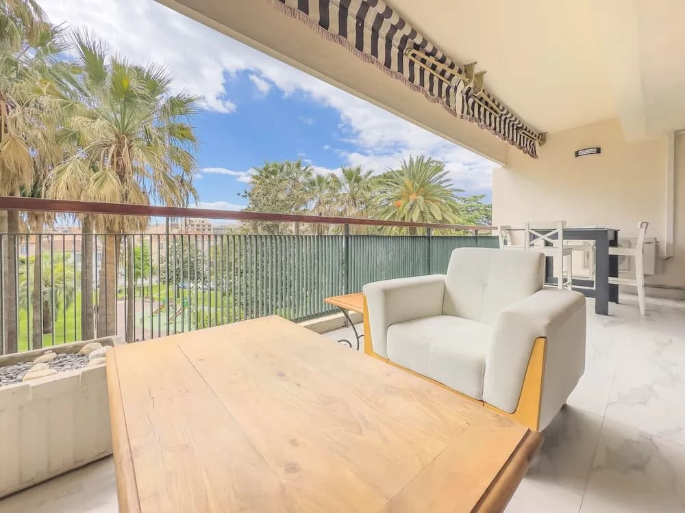 213 Le Montfleury in Cannes - Miniature 7