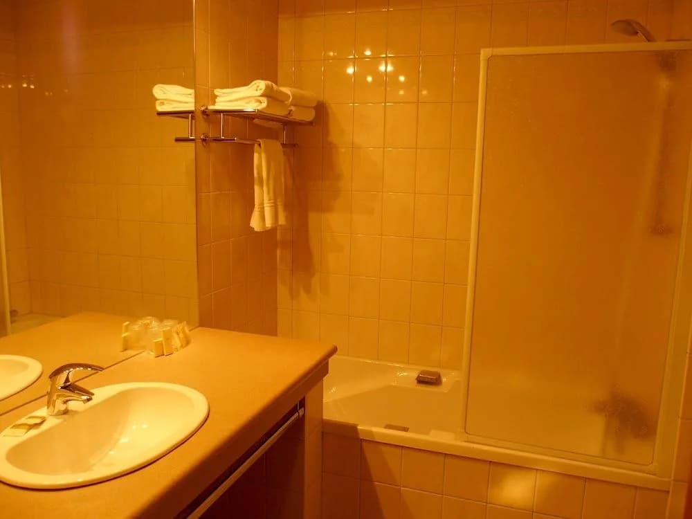 Hotel Colmar Vignes Eguisheim - Miniature 8