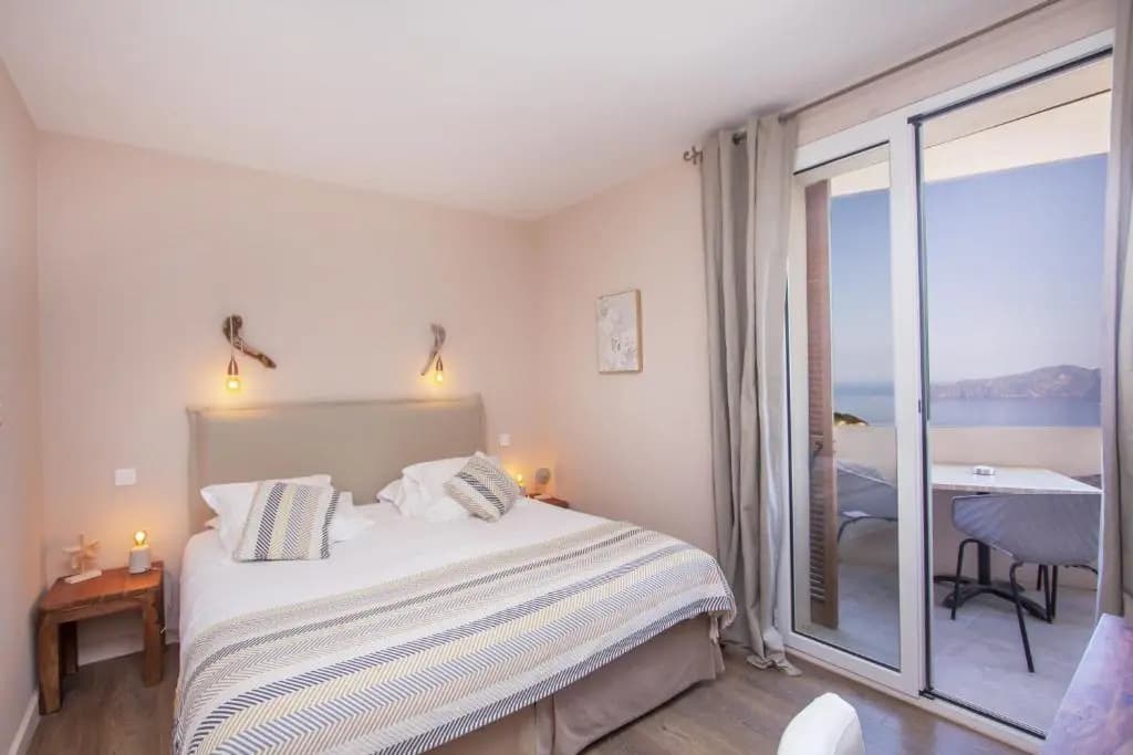 Le Scandola Hotel - Photo 2