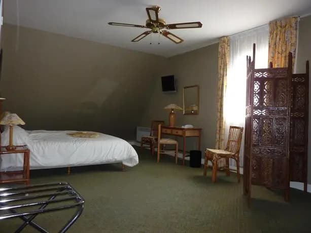 Hotel Les Chaumieres Du Lac - Photo 3