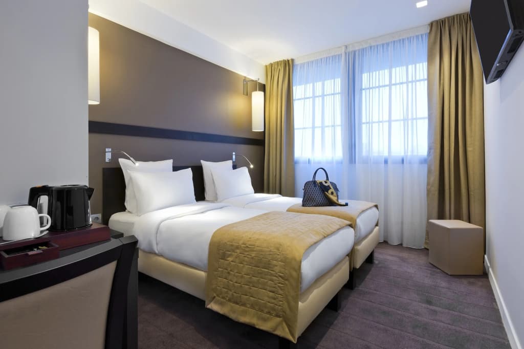 Simon's Boutique Hotel - Miniature 8