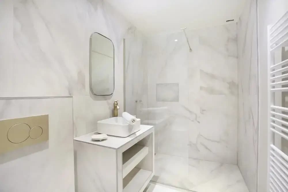 Sublime Apartment Center of Paris - Miniature 7