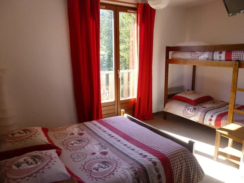 Le Blanchon Hotel - Photo 5