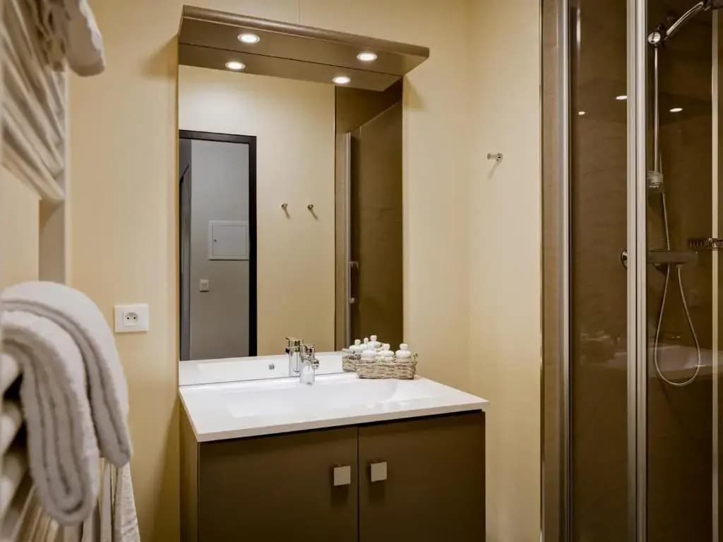 Appartement Brides-les-Bains, 2 pièces, 4 personnes - FR-1-512-66 - Miniature 6