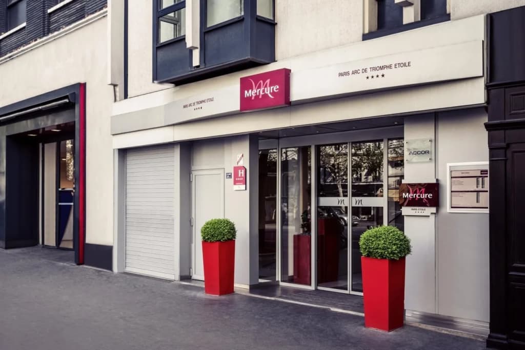 Mercure Paris Arc de Triomphe Etoile - Photo 1