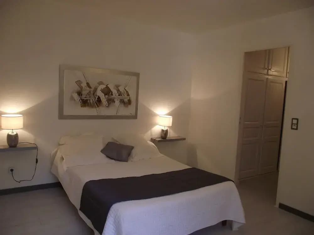 Chambres d'hôtes Villa EMMONY - Photo 3