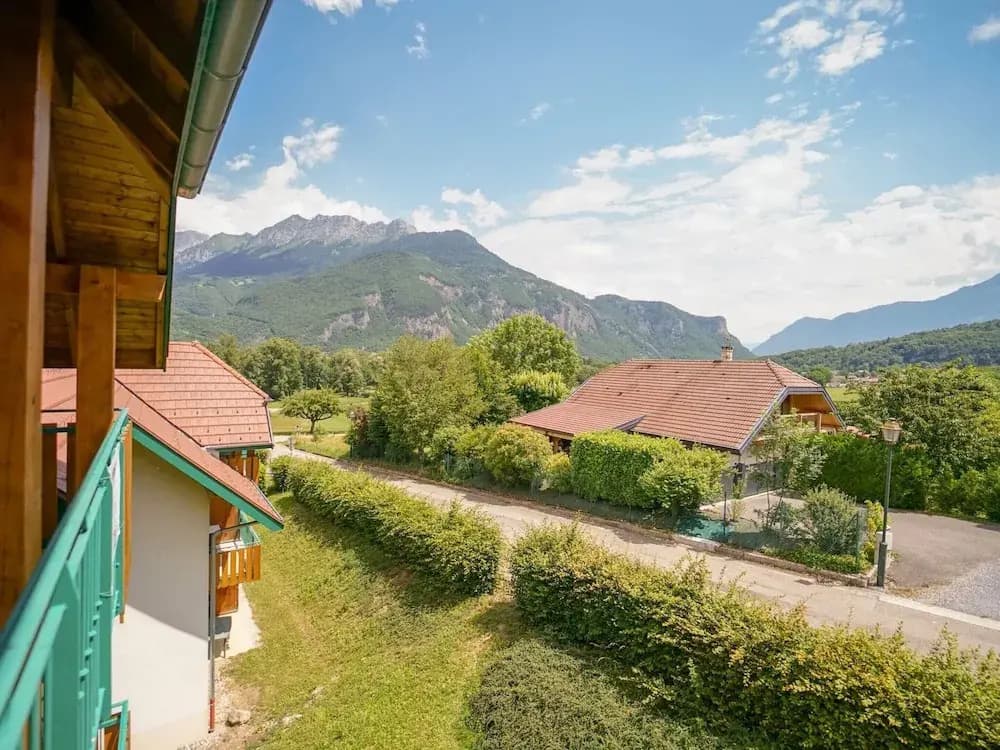 Holiday Home in Haute-savoie Near Lake Annecy - Miniature 8