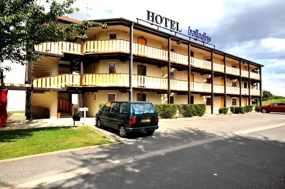 Hotel & Residence Moissy - Photo 1