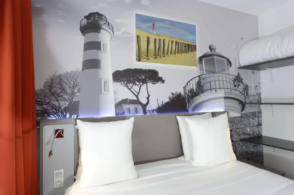 Contact Hôtel LR La Rochelle - Photo 4