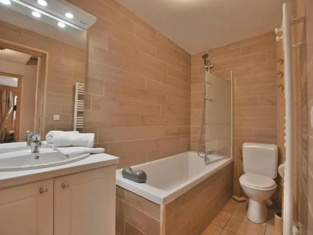 Chalet Le Grand-Bornand, 8 pièces, 16 personnes - FR-1-391-33 - Miniature 6