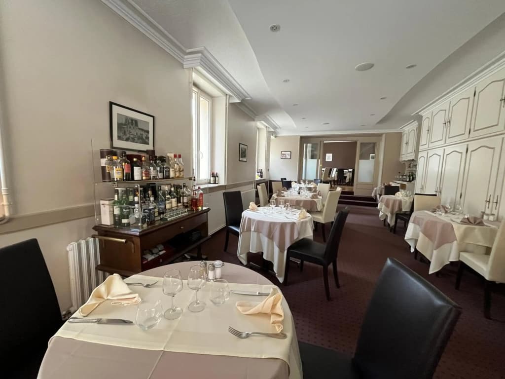 Logis hôtel de la Barque - Photo 1