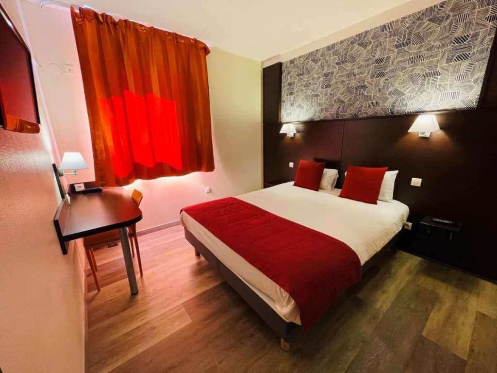 Kyriad Direct Dijon Nord - Zenith - Toison D'Or - Photo 2