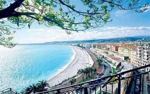 Appartement Standing a 50m de la mer - Miniature 8