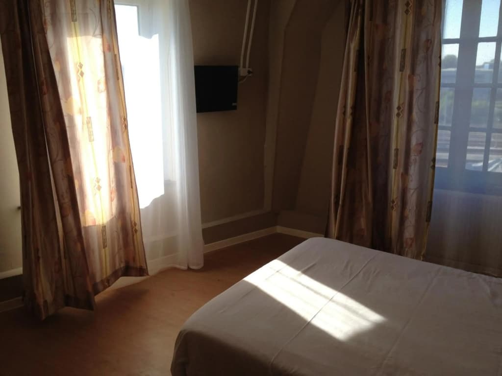 Hotel le Bristol - Photo 3