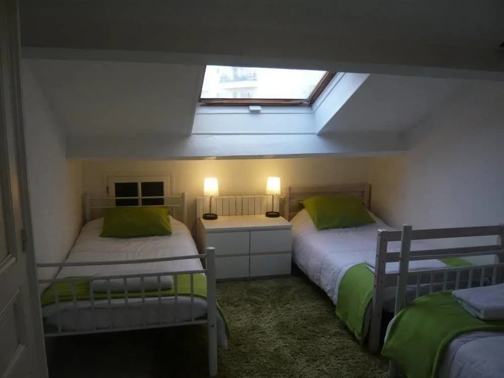 Glamorgan House - Photo 3