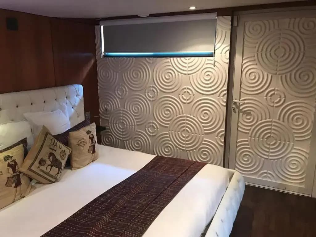 VIP Paris Yacht Hotel - Photo 2