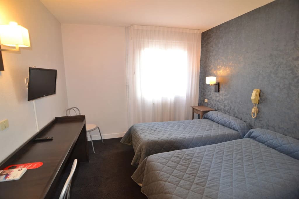 Brit Hotel Cahors Centre - Le Valentré - Photo 4