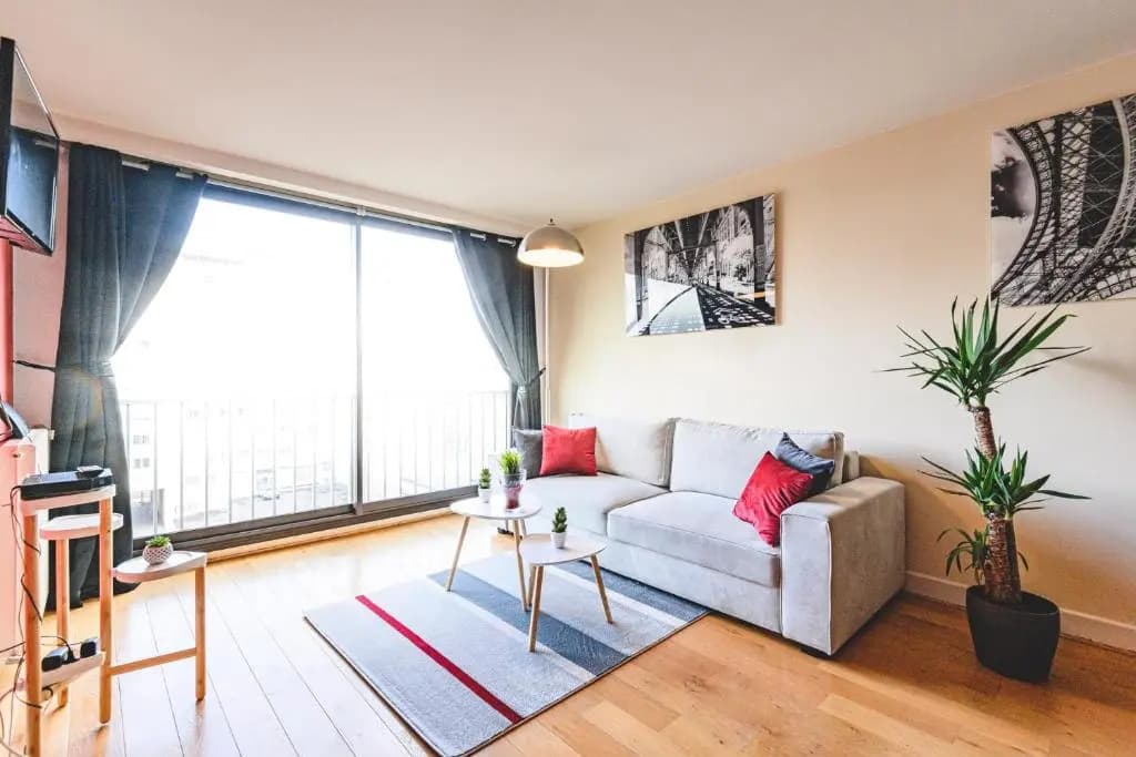Appartement spacieux vue Cathédrale - Photo 3