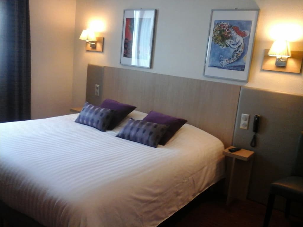 Hotel Carmin - Photo 5