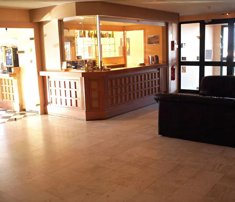Hotel Résidence du Golf - Photo 2