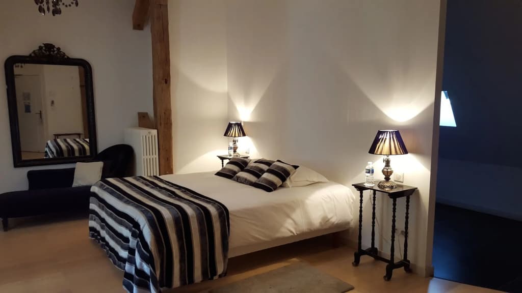 Chateau Le Sallay - Photo 5